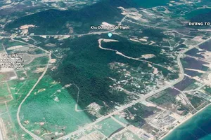 Bé gái 8 tuổi bị hiếp dâm, cướp vé số