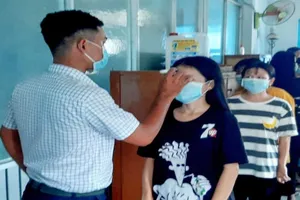 Sóc Trăng: Học sinh THPT nội trú trở lại trường 