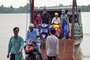 Sóc Trăng: Tỉnh ra 2 thông báo khiến chủ bến đò ngang gặp khó