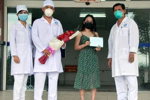 Cần Thơ tặng 18 bằng khen đột xuất trong phòng, chống COVID-19