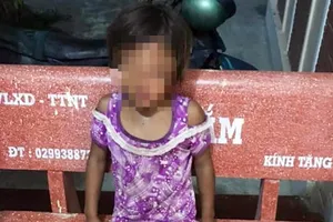 Sóc Trăng: Cháu bé bị cha ruột bạo hành đang hồi phục sức khỏe