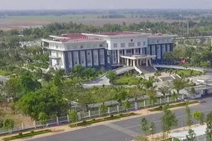 Hậu Giang công bố hotline phản ánh cán bộ sách nhiễu người dân