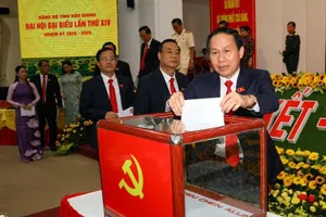 Ông Lê Tiến Châu được giới thiệu tái cử Bí thư Hậu Giang