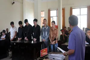 Xử vụ giết người ở Phú Quốc: Bị cáo yêu cầu đổi kiểm sát viên