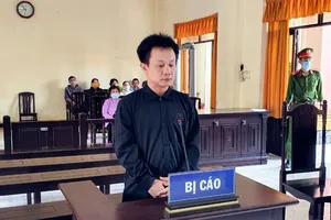 Mua tiền giả tặng bạn làm 'tiền phong thủy' chơi: 5 năm tù