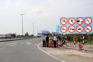 Phạt nhiều trường hợp lái mô tô vào tuyến Lộ Tẻ - Rạch Sỏi