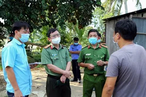 GĐ Công an Sóc Trăng đến hiện trường chỉ đạo điều tra án mạng