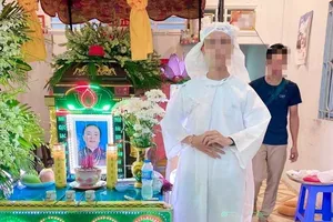 Khởi tố người phụ nữ làm đám tang giả cho mình để... trốn nợ