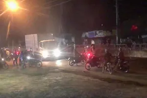 Công an Hậu Giang chỉ đạo xử lý nạn chặn quốc lộ đua xe 