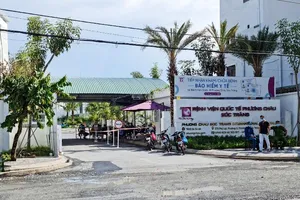 Người giao cá ở TP.HCM về Sóc Trăng test nhanh 2 lần dương tính với SARS-Cov-2