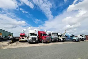 Tổ công tác của Bộ GTVT kiểm tra việc thực hiện luồng xanh ở Cần Thơ