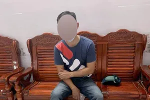 Qua chốt không khai báo y tế, xúc phạm lực lượng làm nhiệm vụ