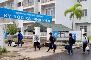 400 người dân Kiên Giang ở TP.HCM đã về đến quê nhà tránh dịch