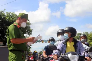 Nới lỏng giãn cách, người dân các tỉnh vào lại TP Cần Thơ khá nhiều