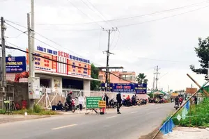 Hậu Giang nói về việc nới lỏng theo Chỉ thị 19 nhưng các chốt làm khó dân