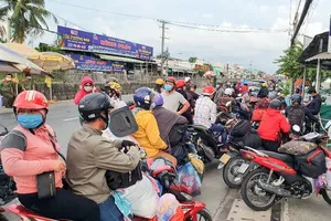 Kiên Giang không để bà con thiếu ăn, người dân Hậu Giang về quê giảm hơn