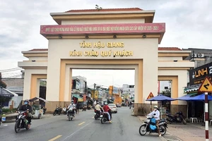 Hậu Giang thưởng Tết cao nhất 180 triệu, Cần Thơ hơn 43 triệu