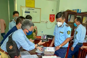 Bị phạt 1 tỉ đồng vì kinh doanh trang sức ngà voi