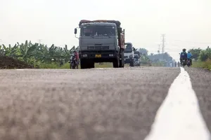 Con đường ngàn tỉ ở Cần Thơ vẫn phải chờ 4 cây cầu