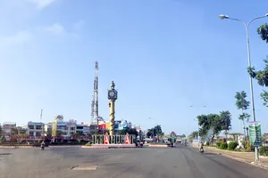 Hậu Giang: Nhiều cán bộ chủ chốt phải sát hạch tuyển dụng lại