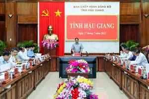 Thủ tướng lưu ý Hậu Giang những điều cốt lõi để phát triển