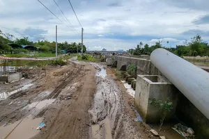 Cần Thơ: Gần 3 năm chưa hoàn thành 2,8 km kè