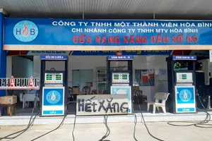 Hậu Giang có 21 cửa hàng 'chưa ổn định nguồn xăng dầu'
