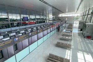 Bến xe trung tâm Cần Thơ vắng khách ngày cuối năm