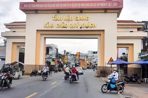 Hậu Giang: Đến năm 2026 sẽ tinh giản tối thiểu 5% đối với cán bộ, công chức