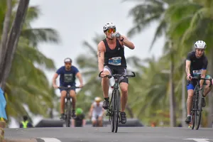 IRONMAN 70.3 Phú Quốc thu hút gần 2.000 vận động viên tham dự 