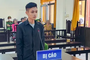 Bị phạt tù vì mua súng để phòng thân 