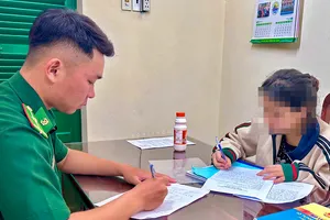 Biên phòng giải cứu thành công bé gái 15 tuổi bị bán sang Campuchia