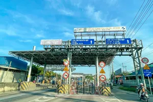 Cần khoảng 10.650 tỉ đồng để xử lý 8 dự án BOT có trạm thu phí