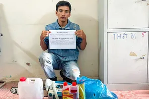 Bị bắt vì thuê người hạ rừng ở Phú Quốc