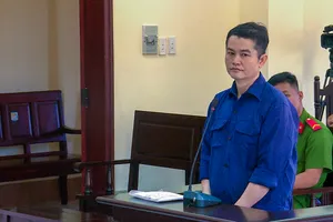 Hậu Giang: Nhân viên công ty phân bón chiếm đoạt tiền công nợ lãnh 18 năm tù 