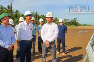 Thứ trưởng Bộ GTVT yêu cầu đẩy nhanh tiến độ thi công cao tốc Cần Thơ - Cà Mau