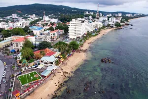 Bí thư Phú Quốc nói về việc tạm dừng giải quyết cho lãnh đạo đi nước ngoài