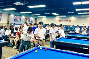 Sôi nổi giải bida báo chí ĐBSCL lần thứ 16