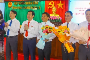 Miễn nhiệm 1 Phó Chủ tịch UBND tỉnh Hậu Giang 