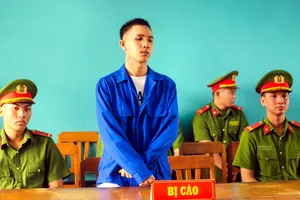 Rủ đi uống nước mía rồi đâm chết nạn nhân vì nhớ chuyện cũ 