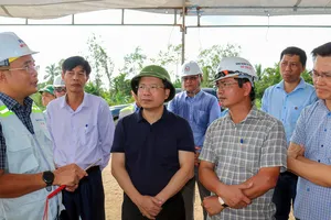 Thứ trưởng Bộ GTVT: Tăng công suất khai thác cát biển để giảm 'sức ép' cát sông