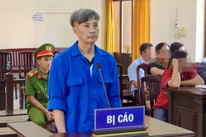 Tiêu hết tiền lúa của người dân, cựu giám đốc HTX hoang báo mất trộm