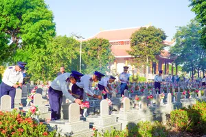 Hải đoàn 42 tổ chức nhiều hoạt động kỷ niệm 80 năm ngày thành lập QĐND Việt Nam