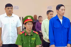 Tòa tuyên án cựu Giám đốc Trung tâm đăng kiểm Kiên Giang và 3 thuộc cấp