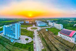 Trường đại học Kiên Giang thực hiện nhiều gói thầu với Công ty AIC sai Luật Đấu thầu