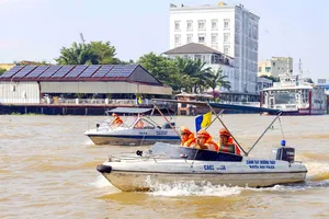 CSGT TP Cần Thơ phát hiện 2 trường hợp vận chuyển cát chưa rõ nguồn gốc