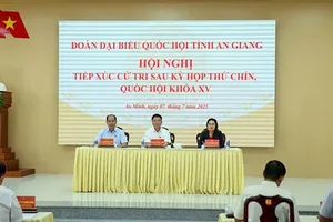 Phó Thủ tướng Lê Thành Long tiếp xúc cử tri tỉnh An Giang