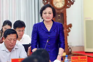 Bộ Nội vụ: TP.HCM sáng tạo trong giải quyết thủ tục hành chính cho người dân