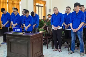 Hỗn chiến bằng súng, 14 thanh niên lãnh án