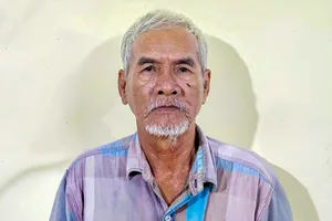 Bắt tạm giam yêu râu xanh 71 tuổi làm chuyện đồi bại với bé gái 